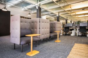 أفضل شركات تخزين العفش في الرياض 2025: دليلك لاختيار المستودع الآمن والموثوق.